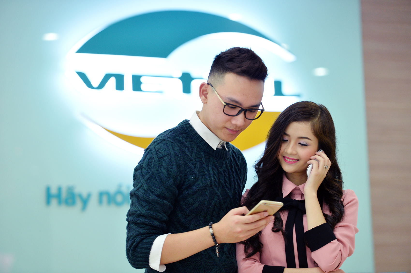 Mua thẻ viettel online khác gì so với cách mua truyền thống?